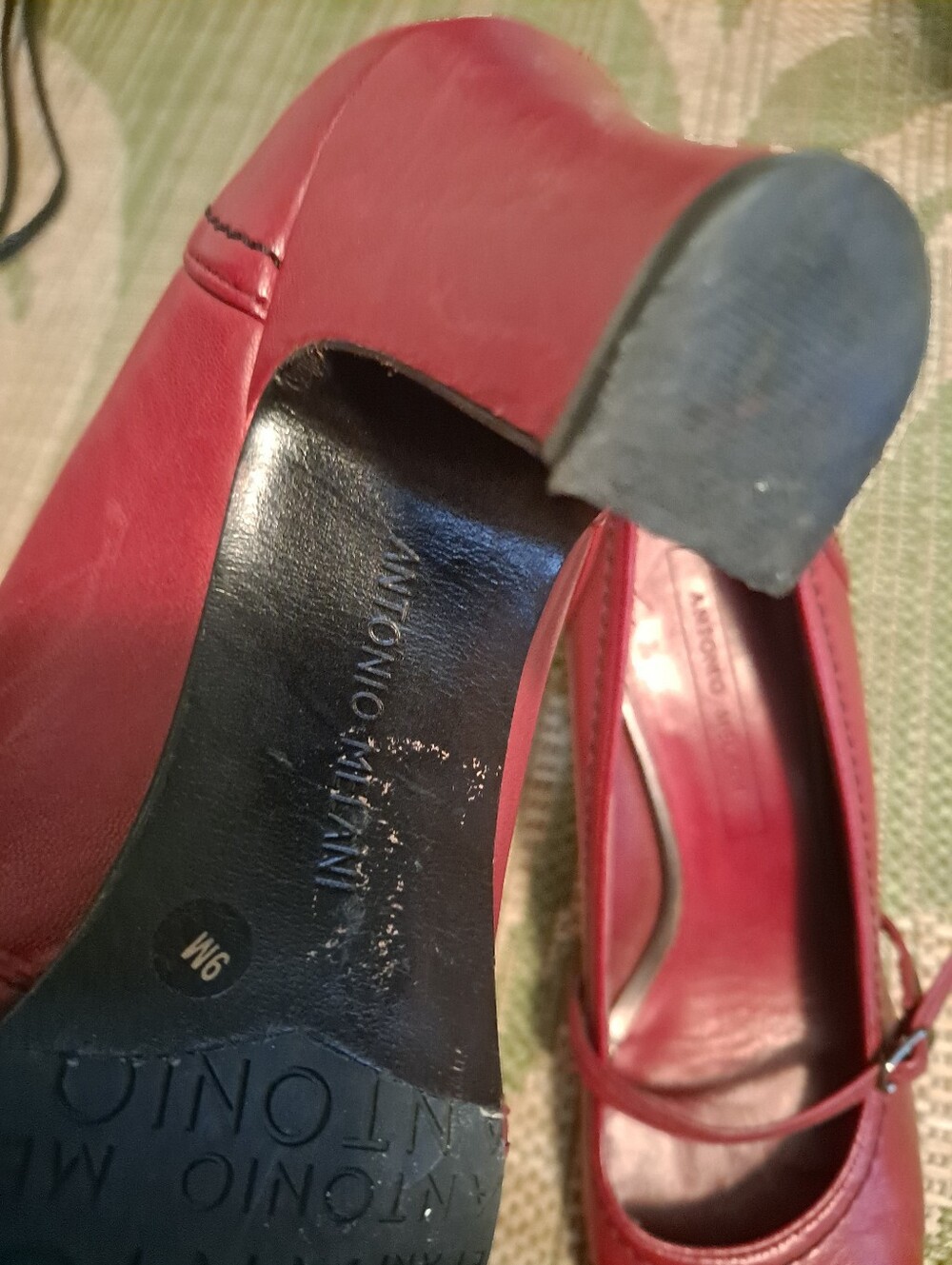 ANTONIO MELANI Red Mary Jane Leather Pumps - Picture 4 of 8